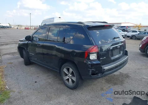 2017 Jeep Compass High Altitude 4X4 z USA, uszkodzony, nr VIN 1C4NJDEB6HD110558